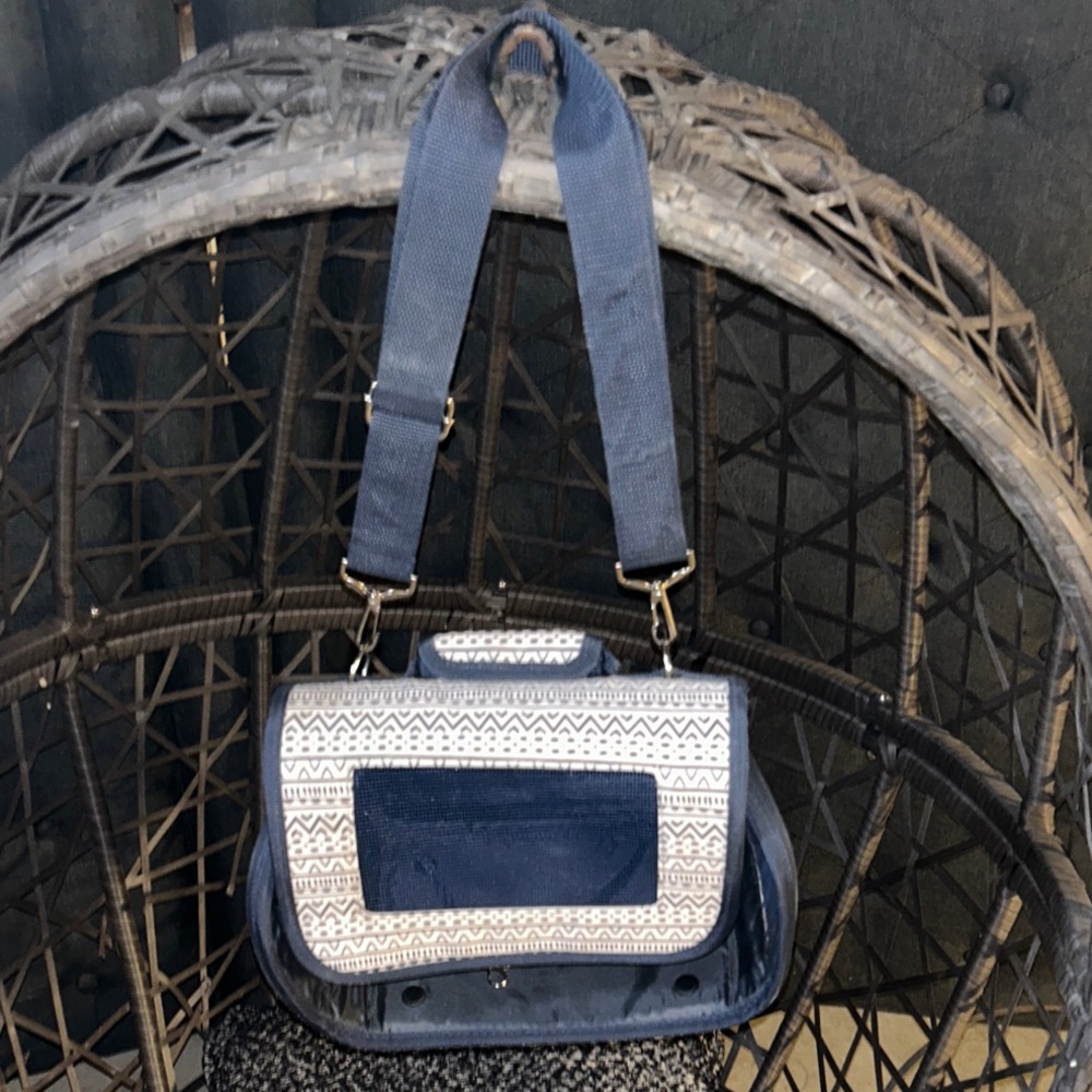 Hamster or small pet carrier, collapsible, zip sides to let ur lil furry in/out